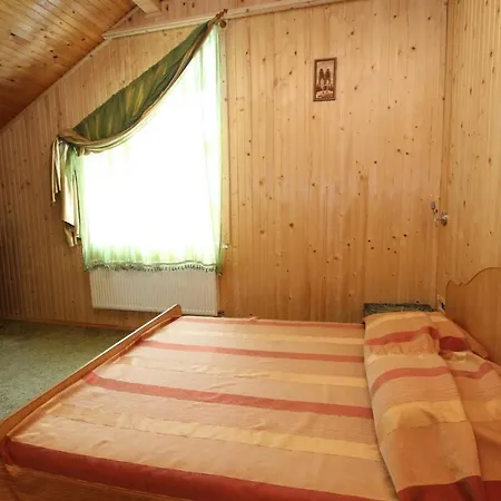 Lejlighed шум лісу Tatariv
